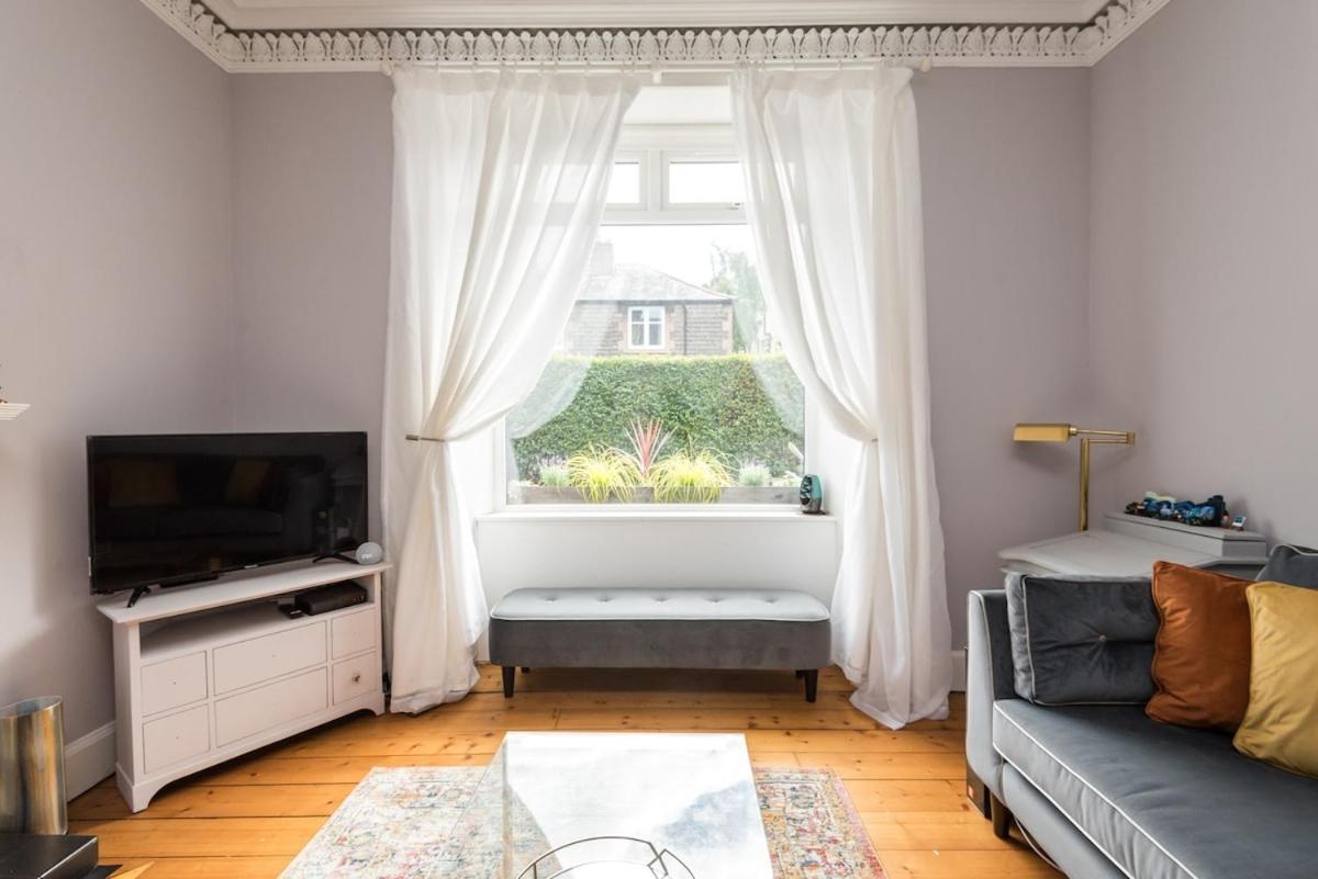 Ferienhaus Modern Holyrood Family Retreat Edinburgh